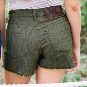 NWT Frye Mid-Rise Relaxed Short size 6 & 14 Olive Green Stretch Casual Western